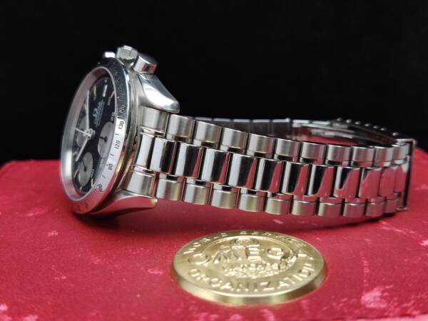 Omega Speedmaster Panda-39mm - immagine 3
